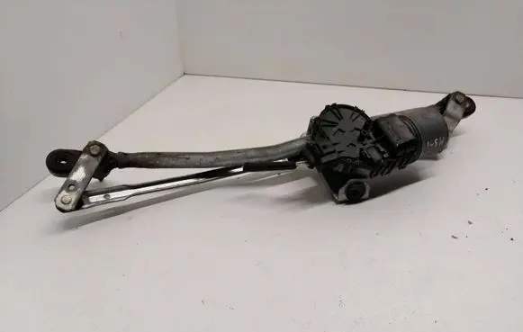 Mazda 3 I Front wiper linkage and motor QY14L1302570 F00S2S2473 BP4K6737X