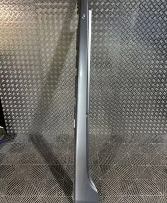 BMW 5 GT F07 Sill 7201251