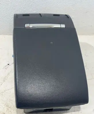 Volkswagen Phaeton Armrest 3D0864101AS 0344110 1133387