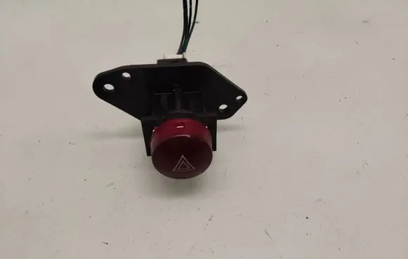 Mitsubishi Grandis Hazard light switch MR962274