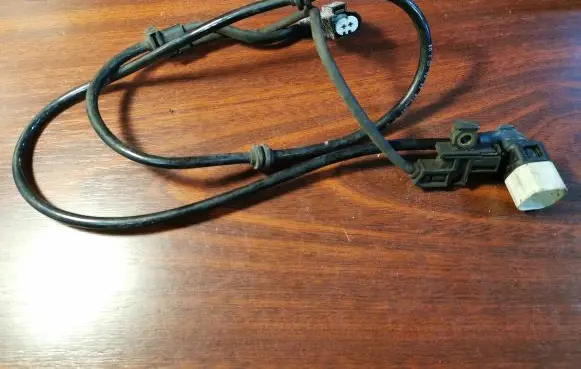 Mercedes-Benz GLC X253 C253 Rear ABS sensor wiring A0335452426