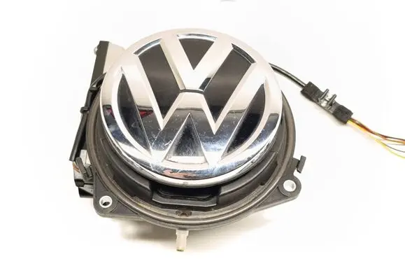 Volkswagen e-Golf Tailgate handle with camera 5G0827469F