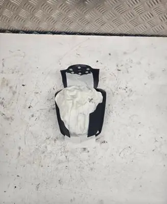 Toyota Prius (XW50) Steering wheel airbag