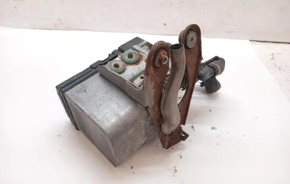 BMW 7 E65 E66 Webasto circulation pump for autonomous heater 6922324
