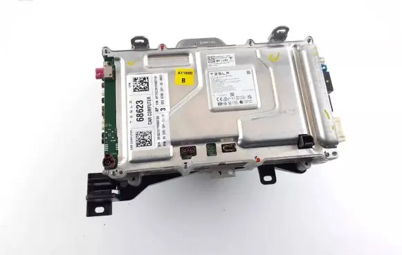 Tesla Model Y Comfort/convenience module 168443500H MYGFBGA1CC1SN