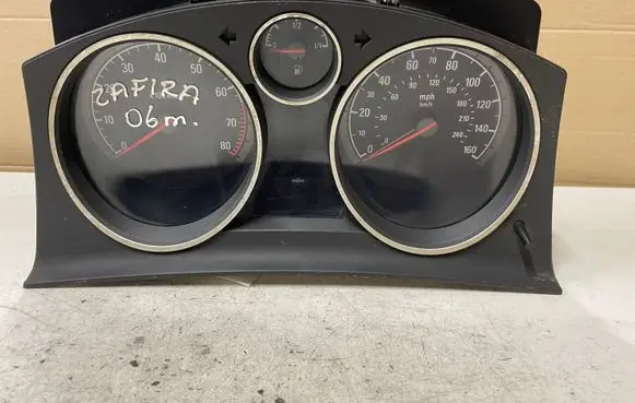 Opel Zafira B Speedometer (instrument cluster) 13267560 A2C53164392