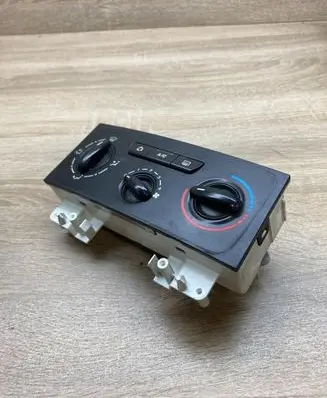 Citroen C4 I Climate control unit B9643