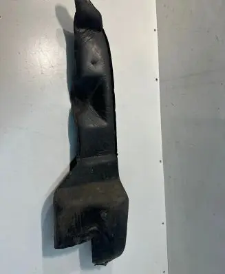 Volvo V50 Fender foam support/seal 30744046