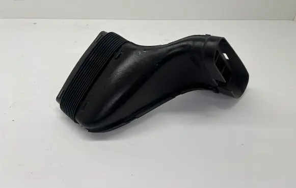 Mercedes-Benz GLK (X204) Air intake duct part A2760902682 302226800