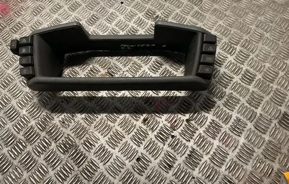 Opel Frontera A Dashboard trim 