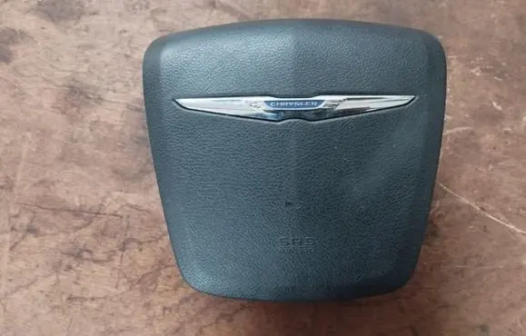 Chrysler Town & Country V Steering wheel airbag P1QK22DX9AF