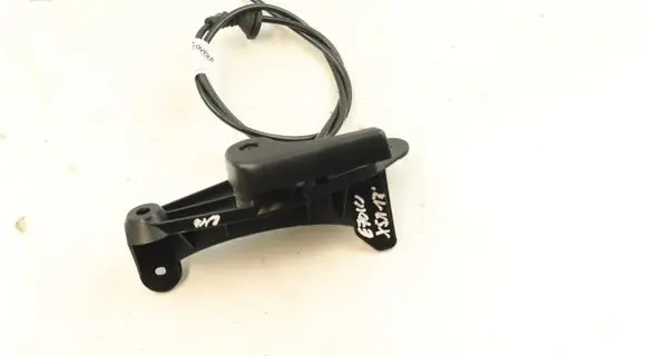 BMW X5M E70 Engine bonnet (hood) release handle 7148521 7148523
