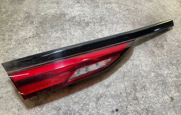 BMW 2 F44 Tailgate rear/tail lights 8498739 648253 648000