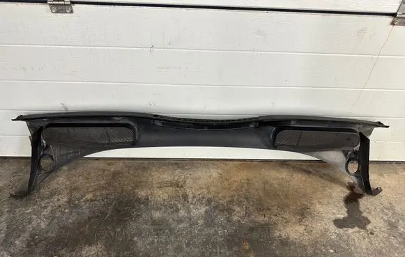 Ford Transit - Tourneo Connect Wiper trim DT11R02216A D2L4A