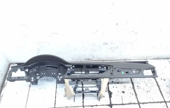 Audi A6 S6 C7 4G Dashboard 4G1858041LL