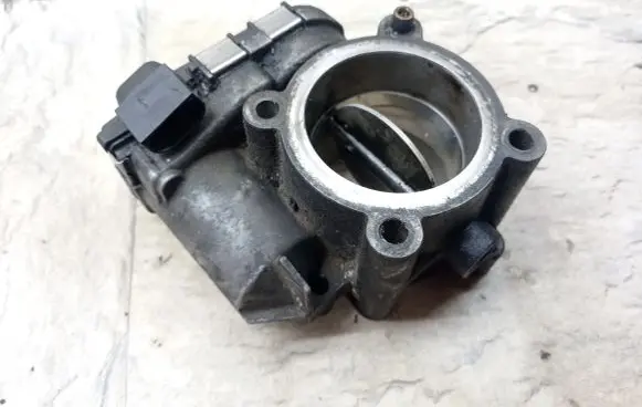 Chrysler 300 - 300C Throttle valve A6420900270 0281002894