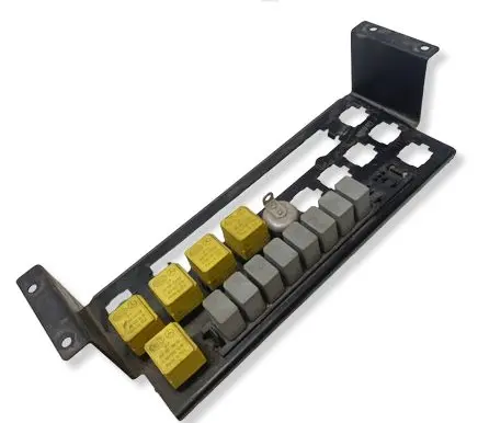 Mercedes-Benz Sprinter W901 W902 W903 W904 Fuse module 9425426040