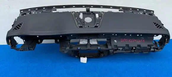 Mercedes-Benz X-class W470 Dashboard 681005XA1A