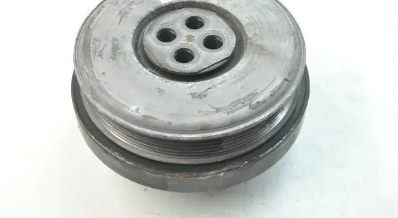 Mercedes-Benz E W212 Crankshaft pulley A6510351712