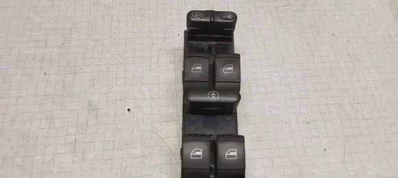 Volkswagen PASSAT B5 Electric window control switch 1J4959857B F005S00072