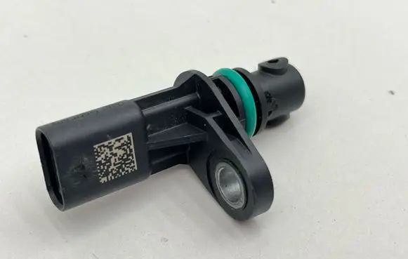 Volkswagen Tiguan Camshaft speed sensor 05E907601H
