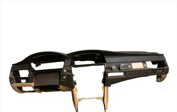 BMW 5 E60 E61 Dashboard 7138510