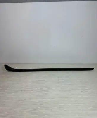 Windshield trim