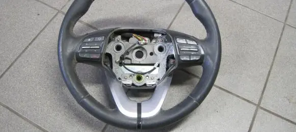Hyundai i30 Steering wheel 56100G4440TRY