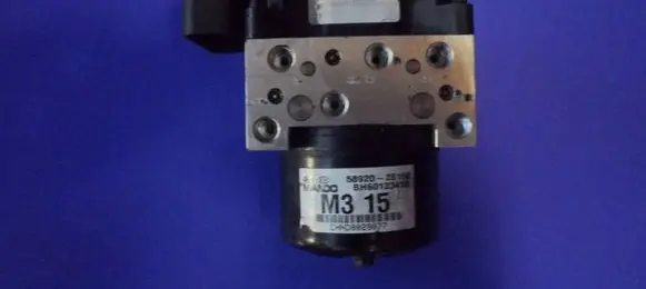 Hyundai Tucson LM ABS Pump 589202E150 58900-2E150 58920-2E150