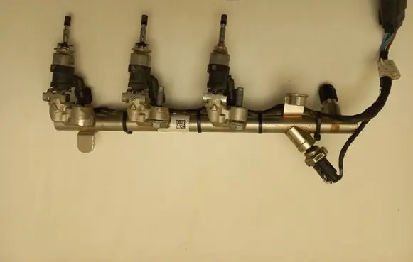 Opel Astra K Fuel main line pipe 55515688