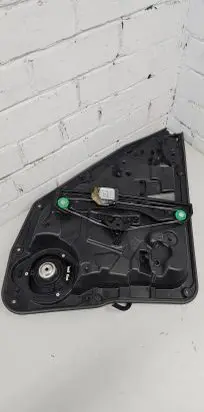 Mercedes-Benz B W246 W242 Front door electric window regulator 927557102201214