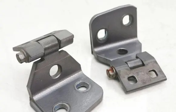 BMW X3 E83 Rear door hinge set 3402821 3402819