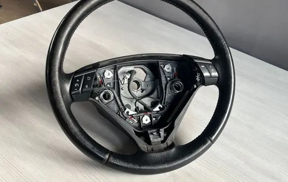 Volvo S60 Steering wheel 30723418