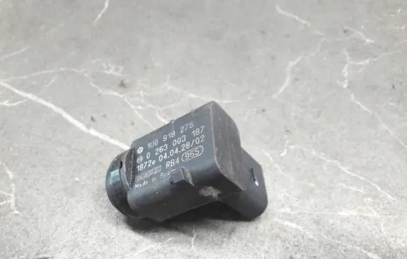 Skoda Octavia Mk1 (1U) Parking PDC sensor 1U0919275