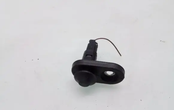 Toyota Auris 150 Loading door sensor L95
