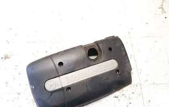 Mercedes-Benz C W202 Engine cover (trim) a6110100367 054452013100