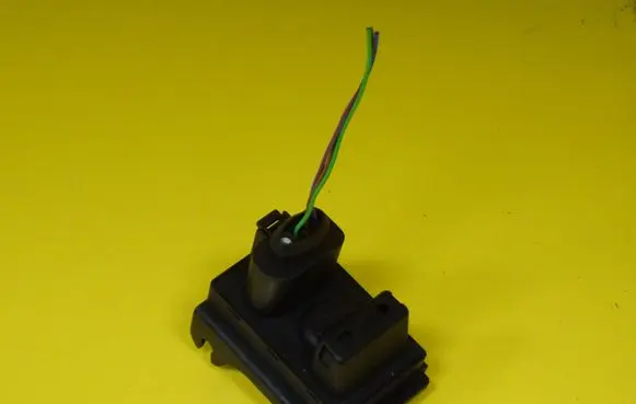 Audi A8 S8 D2 4D Air quality sensor 4B0907659