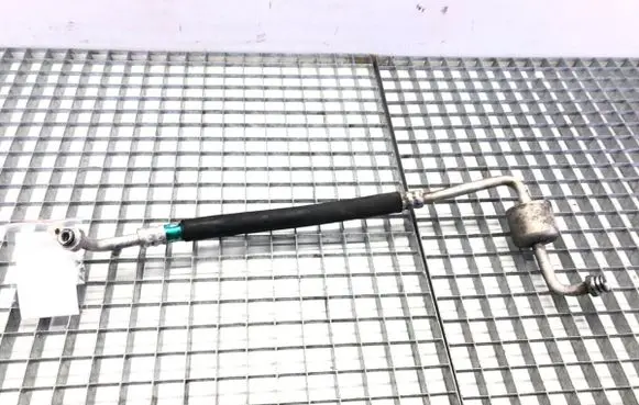 Air conditioning (A/C) pipe/hose