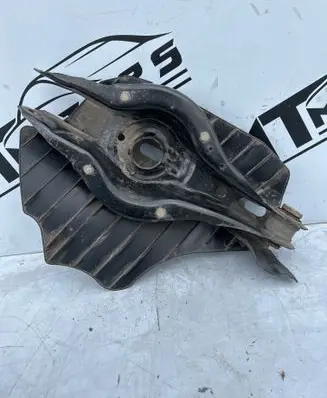 BMW 1 F20 F21 Rear control arm 6796138 19183210 BBR195700