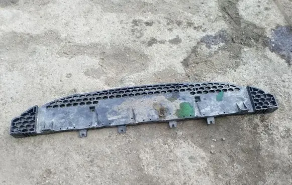 KIA Ceed Front bumper mounting bracket