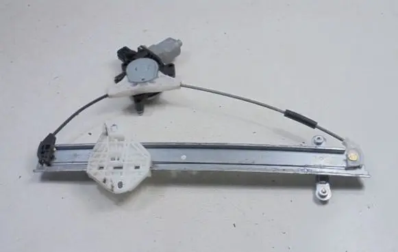 Honda FR-V Rear door window regulator with motor 