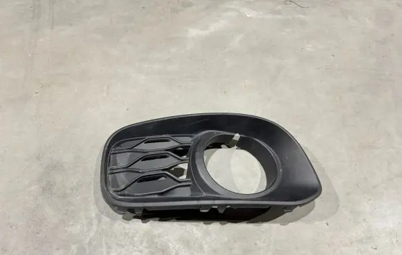 Mini Cooper Countryman F60 Front fog light trim/grill 51117390554 SP076465000 7390554
