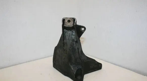 Audi A6 S6 C5 4B Engine mounting bracket 8D0199308AG