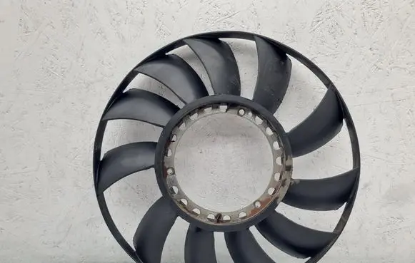 Audi A6 S6 C5 4B Fan impeller 