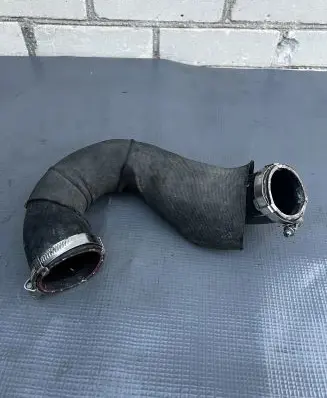 Audi A7 S7 4G Intercooler hose/pipe 4G0145738AA