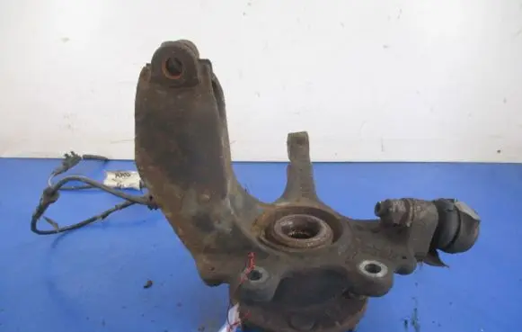 Ford Focus C-MAX Front wheel hub spindle knuckle