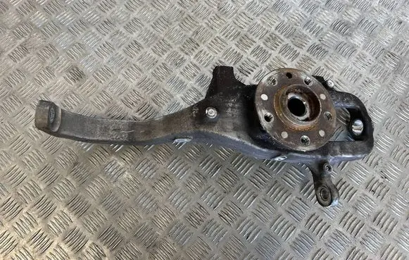 Maserati Ghibli Front wheel hub 670039101