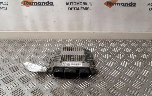 Citroen Berlingo Engine control unit/module 5WS40146AT HW9647423380