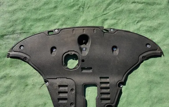 Hyundai Santa Fe Engine splash shield/under tray 29110S1100