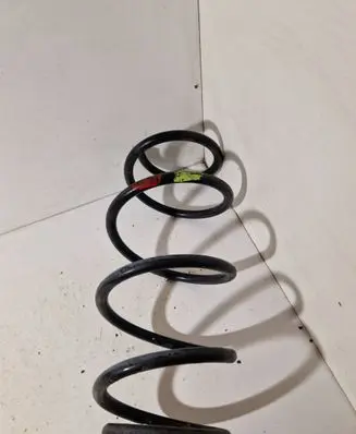 Toyota Prius (XW30) Front coil spring 